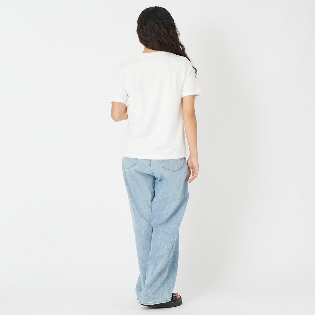 TATRAS [タトラス] LAVINIA/ラヴィニア ショートスリーブTシャツ [LCKZ0410083588] IVORY &&モデル身長：162cm 着用サイズ：2&&