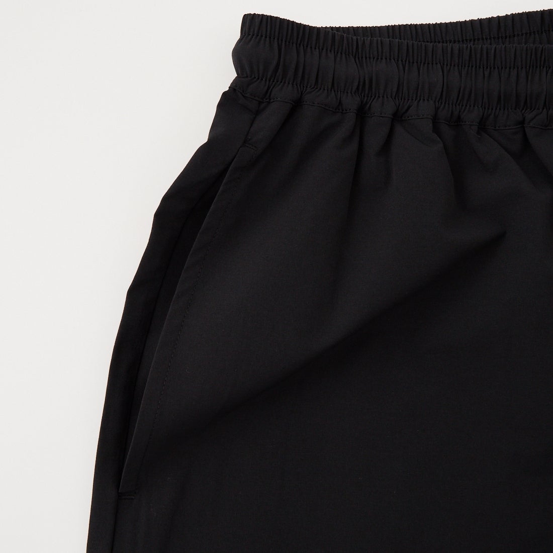 PARIS SAINT-GERMAN [パリ・サンジェルマン] ワッペン刺繍ロゴ ショートパンツ [PS1226SS0002] BLACK