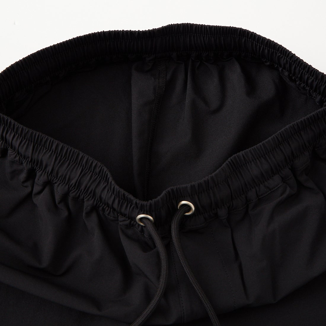 PARIS SAINT-GERMAN [パリ・サンジェルマン] ワッペン刺繍ロゴ ショートパンツ [PS1226SS0002] BLACK