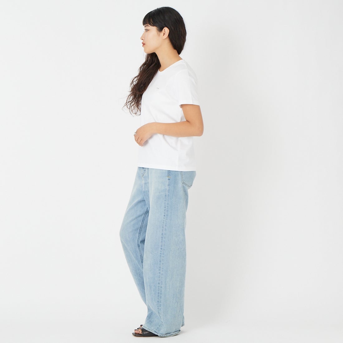 TATRAS [タトラス] ALEA/エーリア ショートスリーブTシャツ [LCKZ0057083588] WHITE &&モデル身長：162cm 着用サイズ：2&&