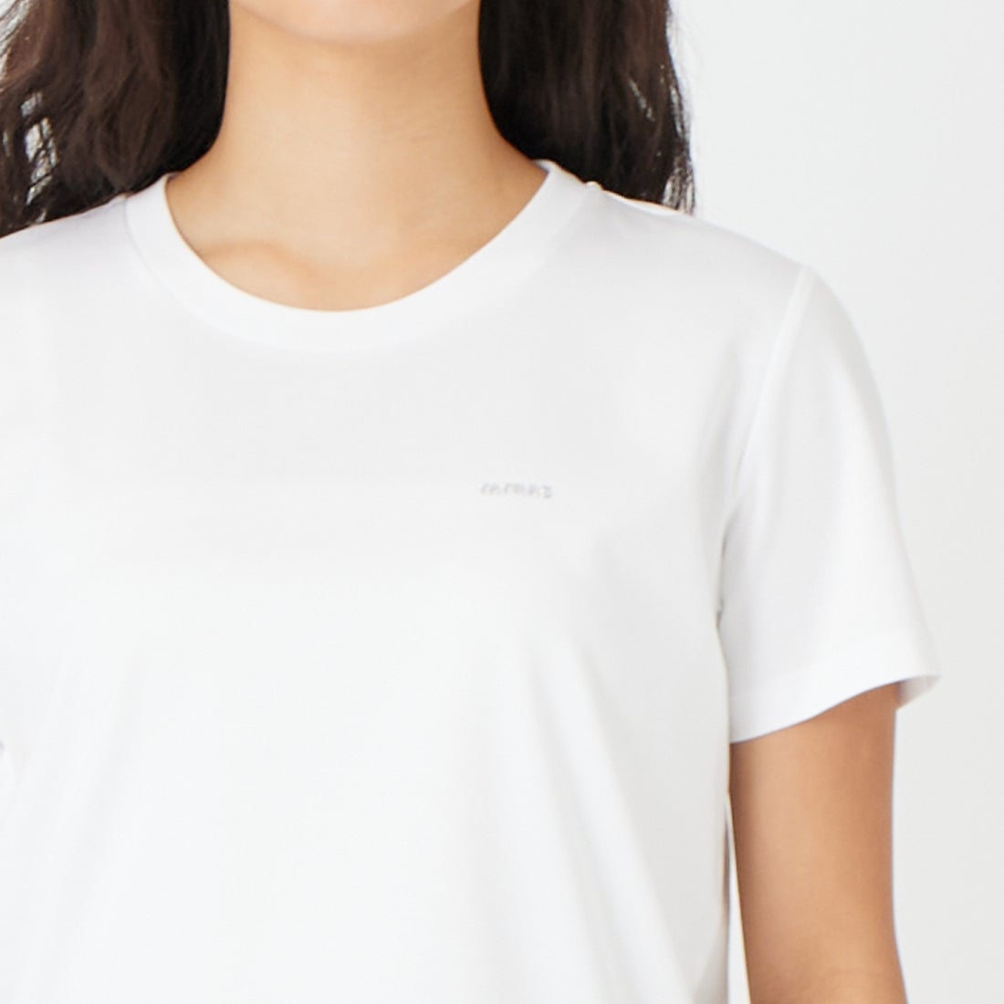 TATRAS [タトラス] ALEA/エーリア ショートスリーブTシャツ [LCKZ0057083588] WHITE &&モデル身長：162cm 着用サイズ：2&&