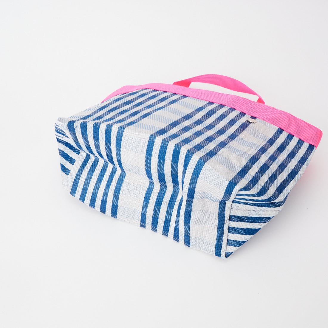 ne Quittez pas [ヌキテパ] マルチストライプ メッシュスモールバッグ [882061PB2] 75 BLUE