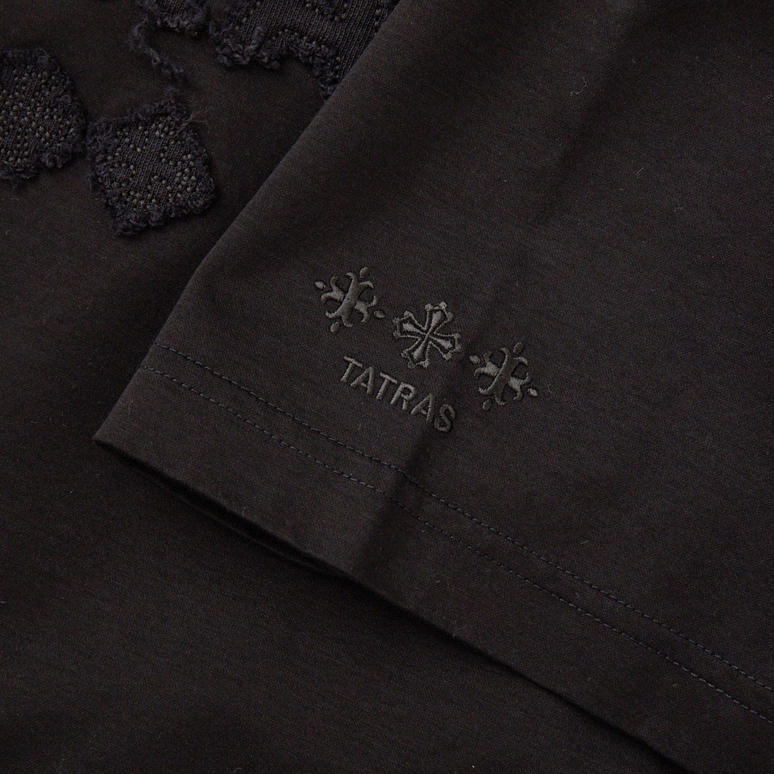 TATRAS [タトラス] ANCEO/アンチェオ ショートスリーブTシャツ [MCKZ0371083588] BLACK