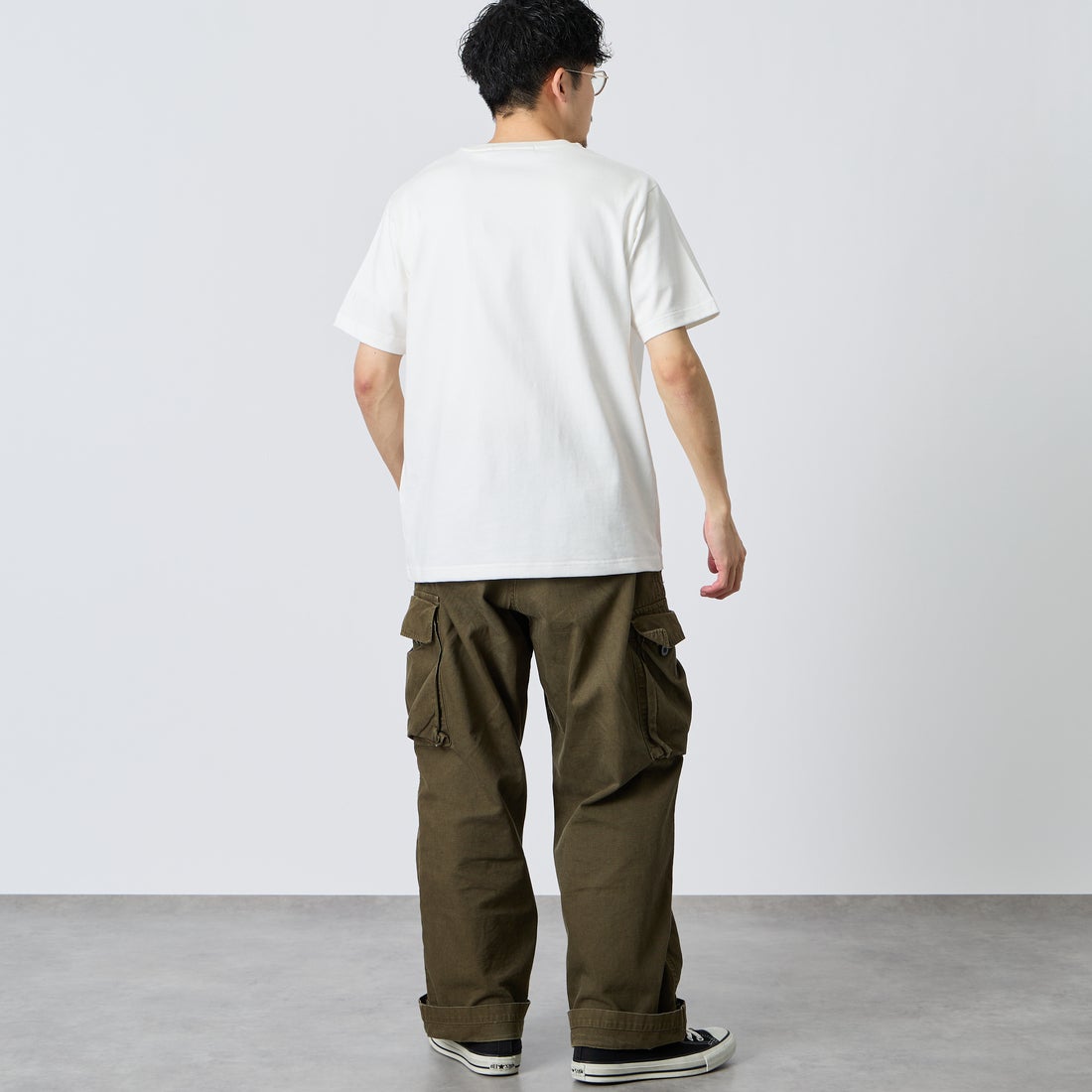 TATRAS [タトラス] CEFEO/セフィア ショートスリーブTシャツ [MCKZ0373083588] IVORY &&モデル身長：168cm 着用サイズ：1&&