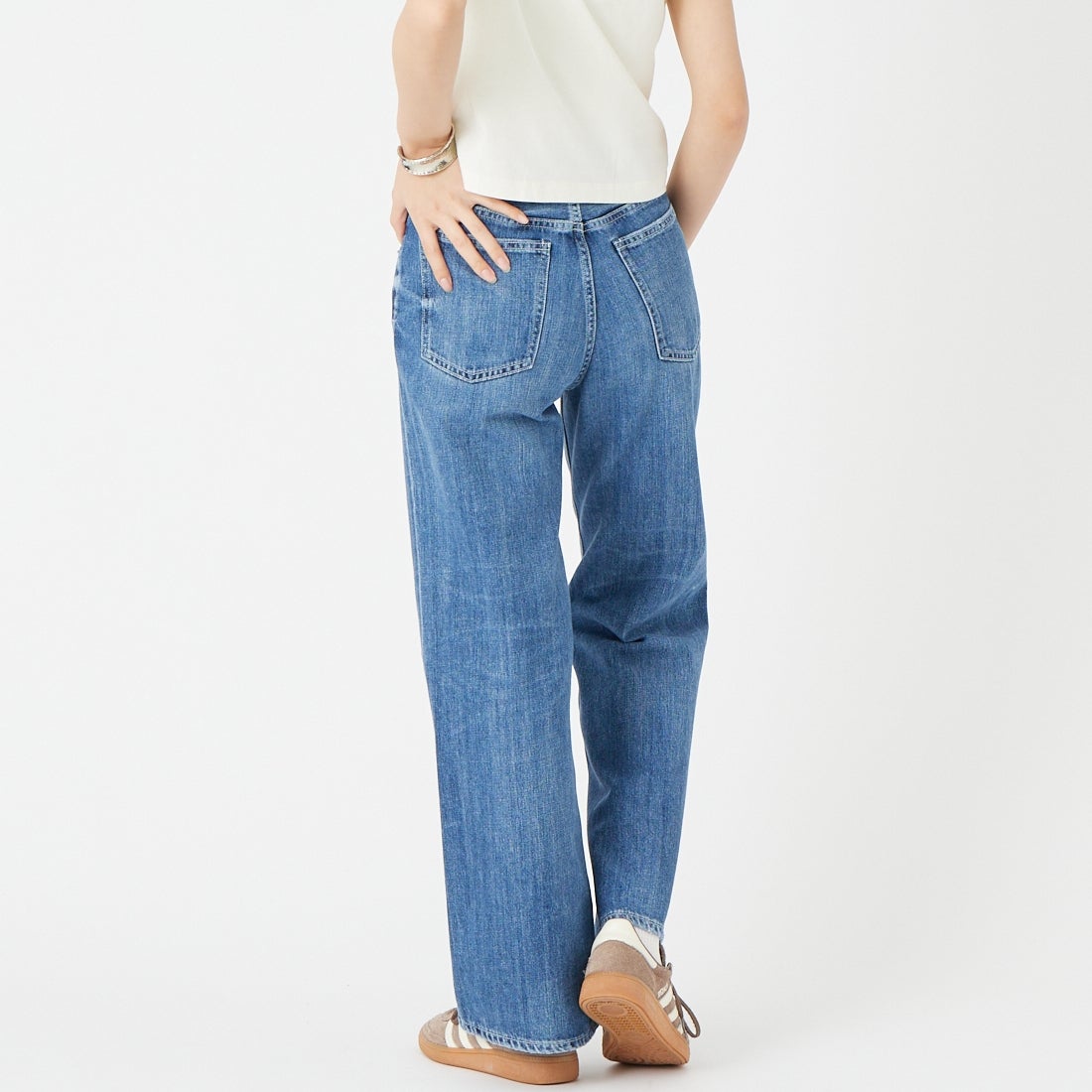 RED CARD TOKYO [レッドカード トーキョー] ルーズフレアーデニム Twilight [98W12301AMD] K-AIR MID &&モデル身長：162cm 着用サイズ：22&&