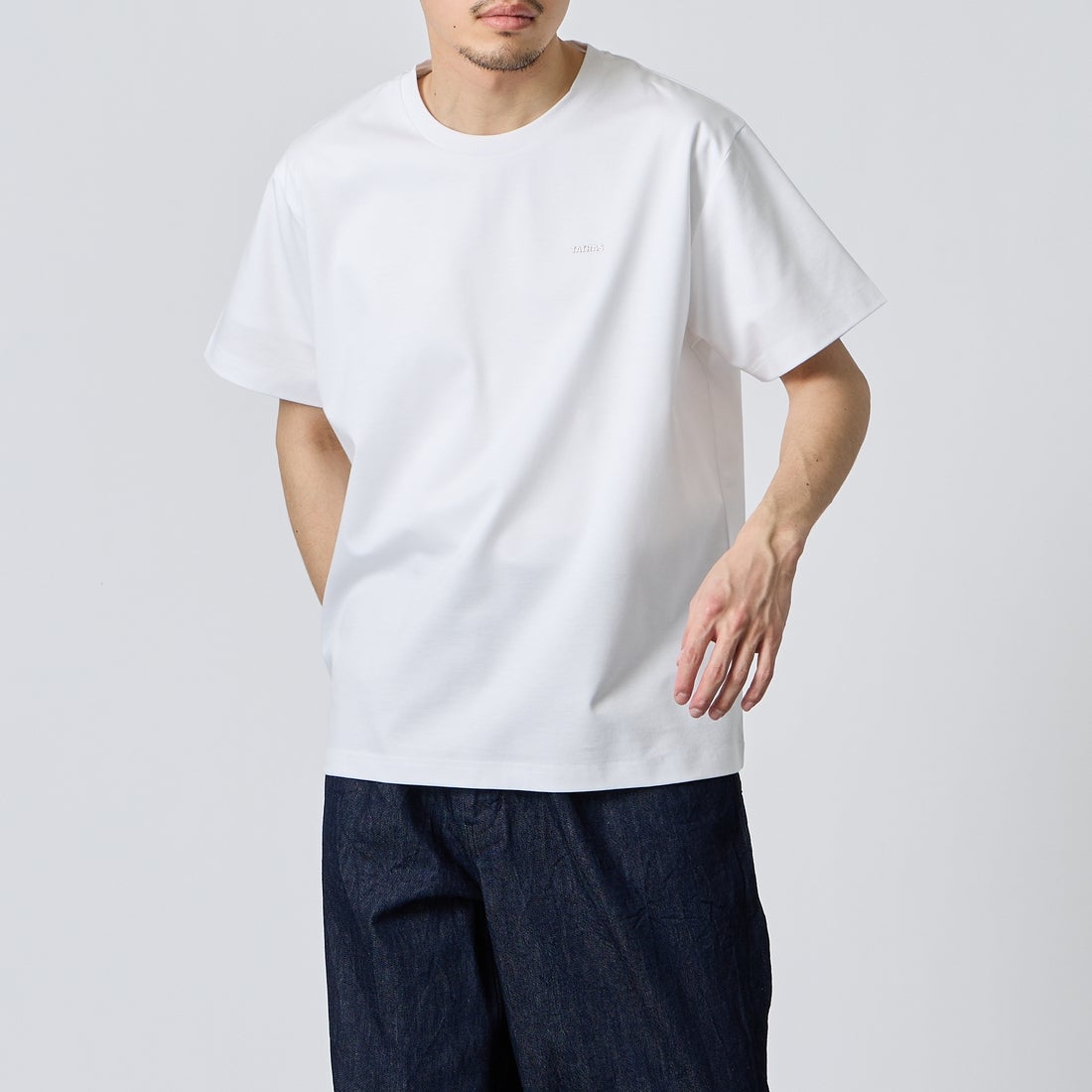 TATRAS [タトラス] SELO/セロ ショートスリーブTシャツ [MCKZ0053083588] WHITE &&モデル身長：168cm 着用サイズ：1&&