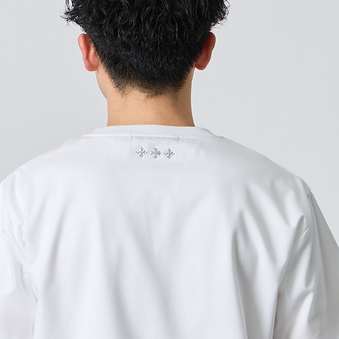 TATRAS [タトラス] SELO/セロ ショートスリーブTシャツ [MCKZ0053083588] WHITE &&モデル身長：168cm 着用サイズ：1&&