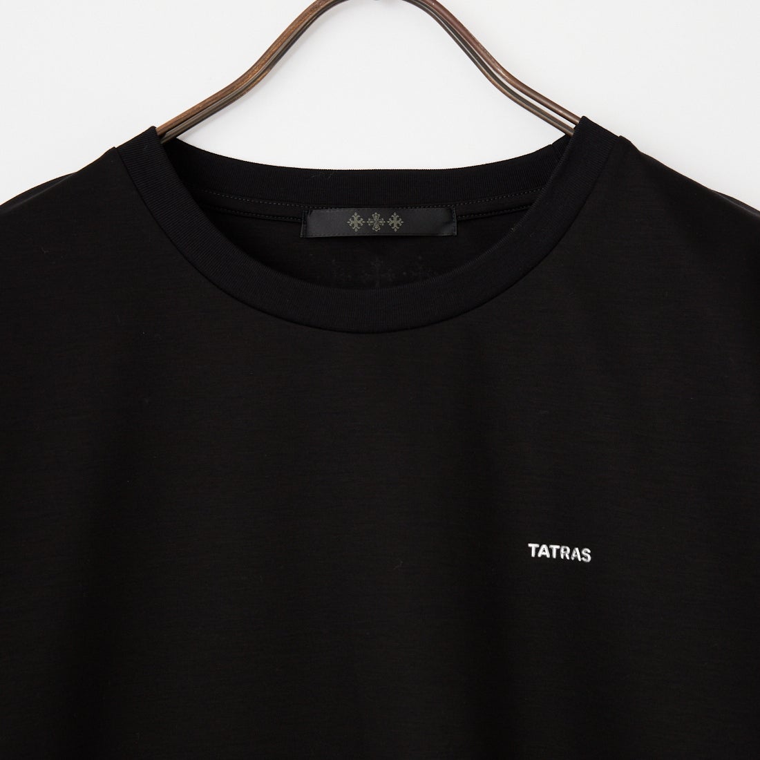 TATRAS [タトラス] SELO/セロ ショートスリーブTシャツ [MCKZ0053083588] BLACK