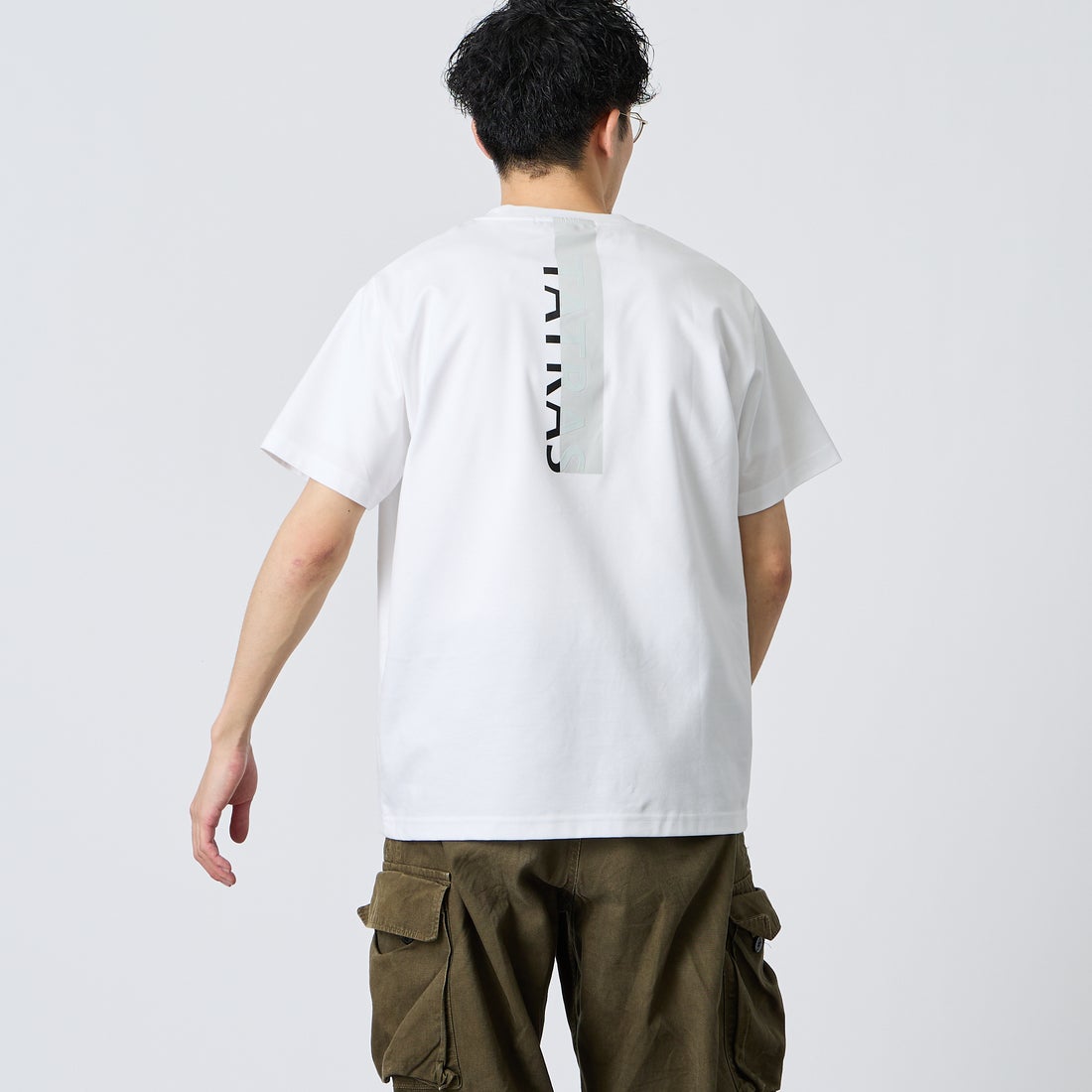 TATRAS [タトラス] ORESTE/オレステ ショートスリーブTシャツ [MCKZ0365083588] WHITE &&モデル身長：168cm 着用サイズ：1&&