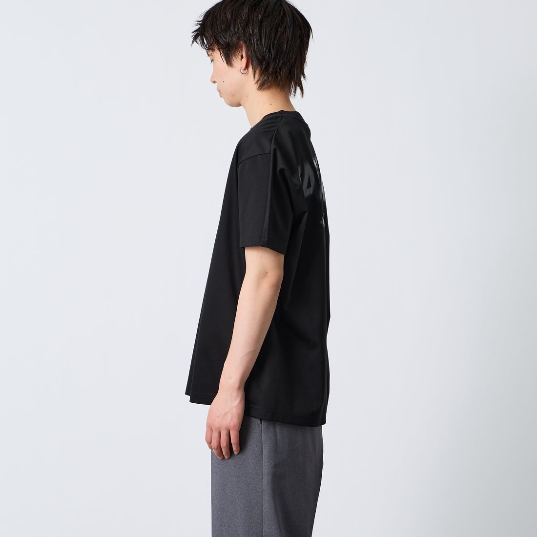 TATRAS [タトラス] TIDEO/ティデオ ショートスリーブTシャツ [MCKZ0368083588] BLACK &&モデル身長：177cm 着用サイズ：2&&