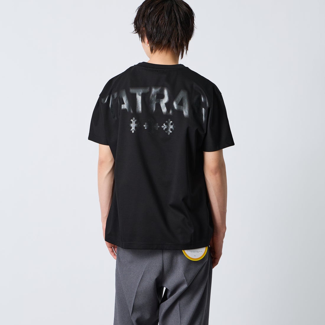 TATRAS [タトラス] TIDEO/ティデオ ショートスリーブTシャツ [MCKZ0368083588] BLACK &&モデル身長：177cm 着用サイズ：2&&