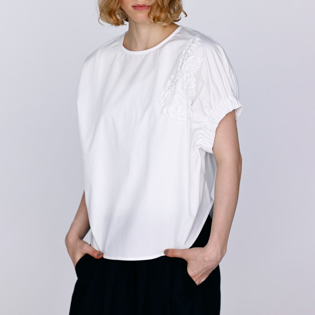 Kelen [ケレン] コード刺繍デザイントップス PAKIA [LKL26HBL2292] OFFWHITE