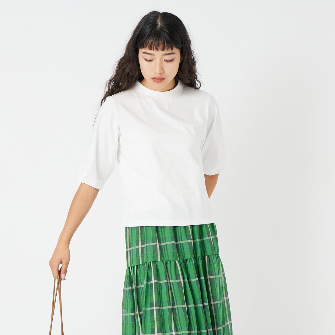 Kelen [ケレン] ハーフスリーブトップス HARP [LKL26HCS2025] OFFWHITE &&モデル身長：162cm 着用サイズ：F&&