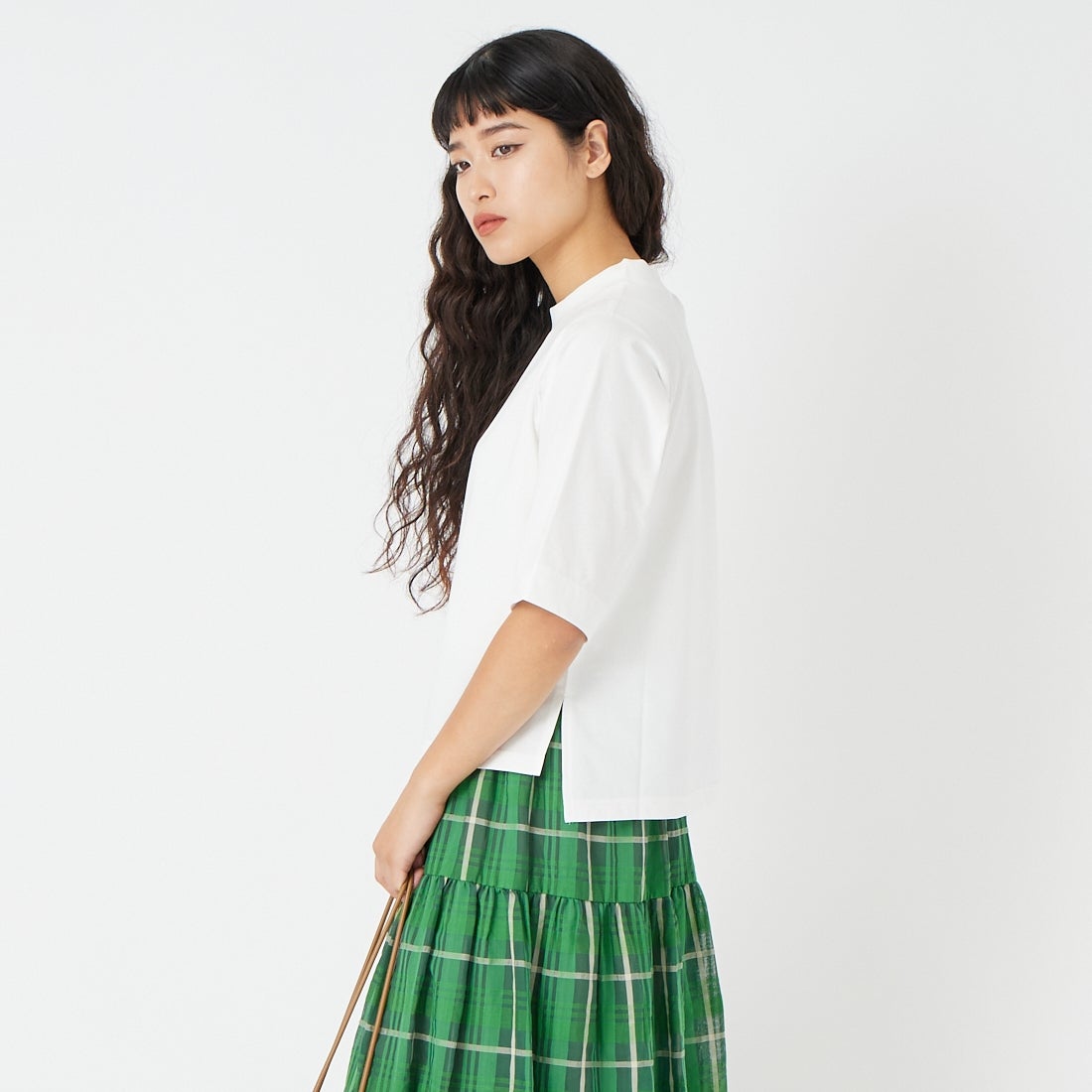 Kelen [ケレン] ハーフスリーブトップス HARP [LKL26HCS2025] OFFWHITE &&モデル身長：162cm 着用サイズ：F&&