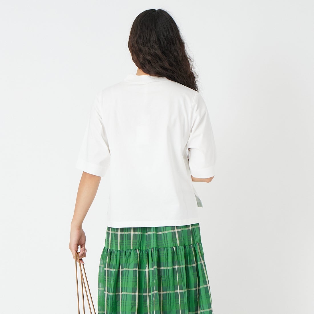 Kelen [ケレン] ハーフスリーブトップス HARP [LKL26HCS2025] OFFWHITE &&モデル身長：162cm 着用サイズ：F&&