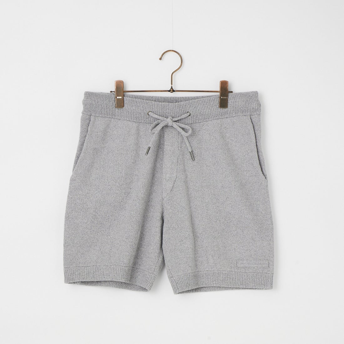 1PIU1UGUALE3 RELAX [ウノ ピゥ ウノ ウグァーレ トレ] グリッターラインニットショーツ [USK-26008]