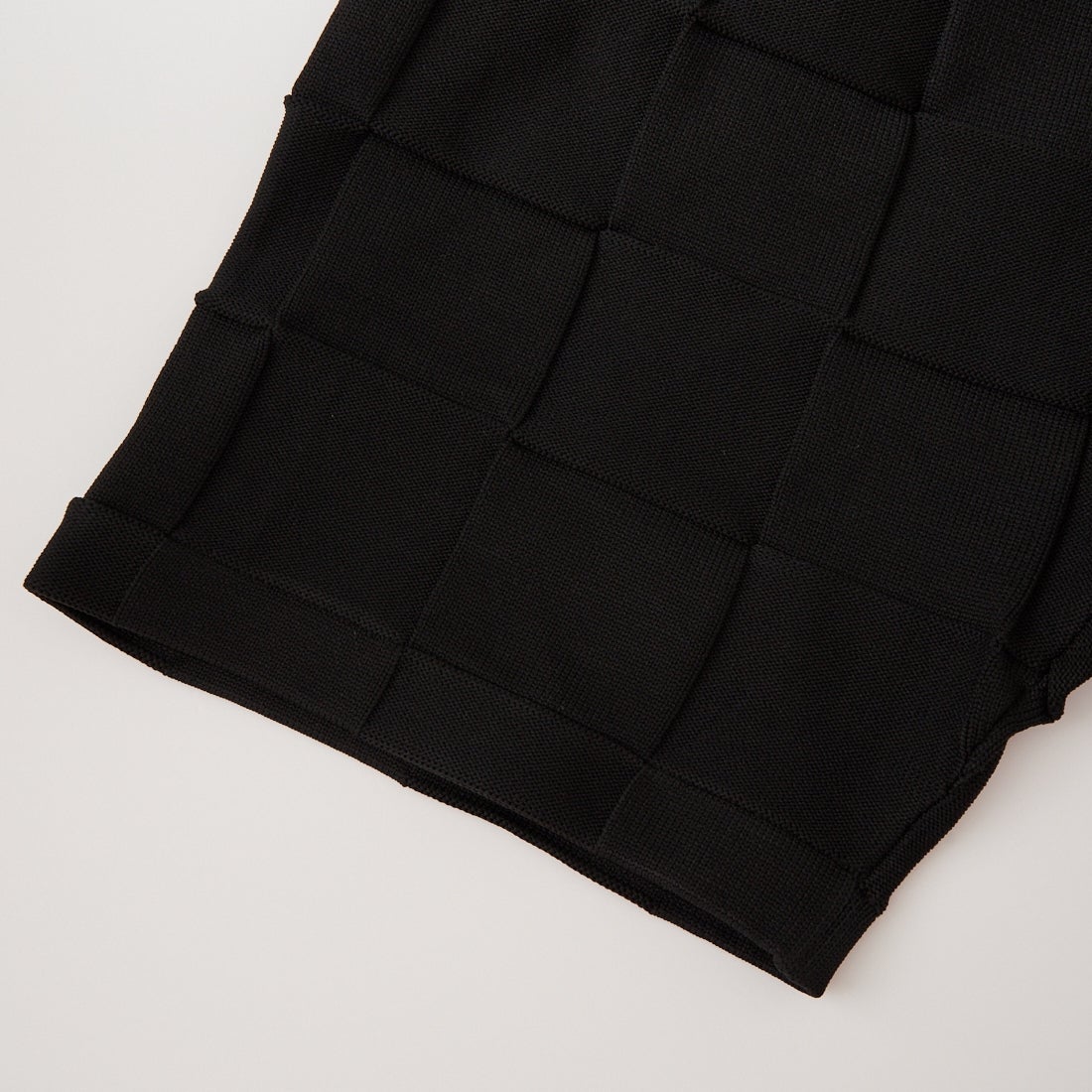 1PIU1UGUALE3 RELAX [ウノ ピゥ ウノ ウグァーレ トレ] ブロックニットショーツ [USK-26011] SN90 BLACK