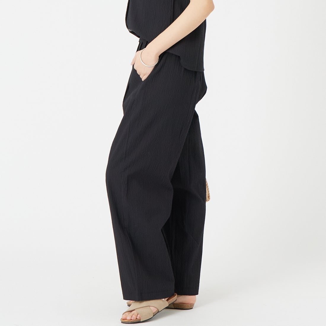 me. [ミードット] バンピーコットンラップパンツ [ME-25110] 98 NIGHT &&モデル身長：162cm 着用サイズ：F&&