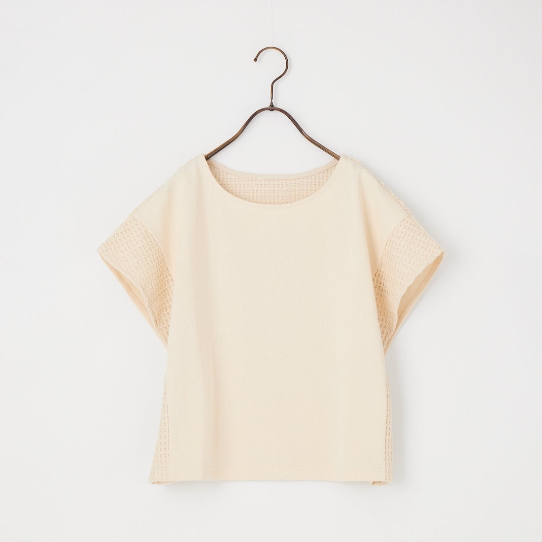 204 IVORY