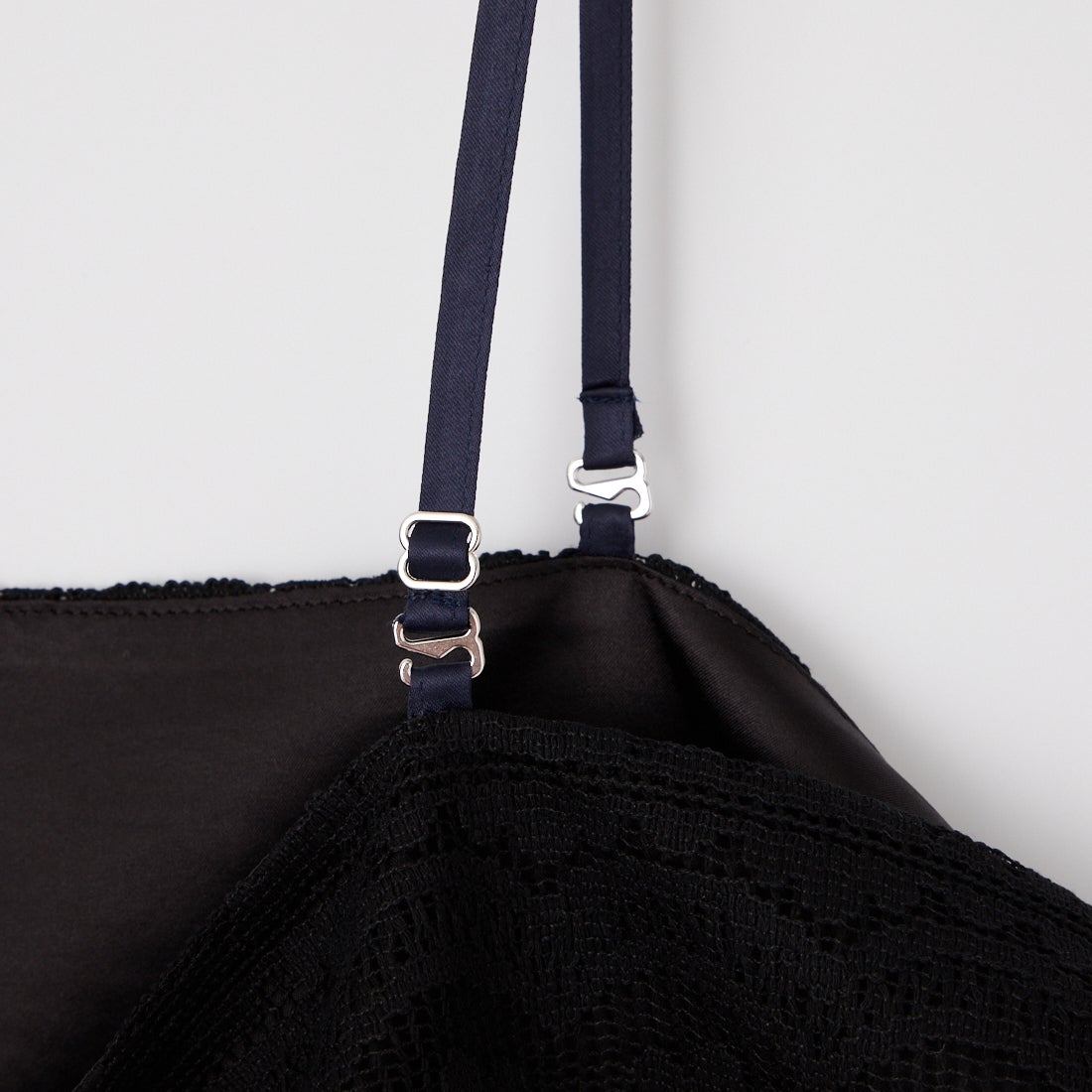 WHYTO. [ホワイト] レースコンビキャミソール [WHT26HBL4088] BLACK