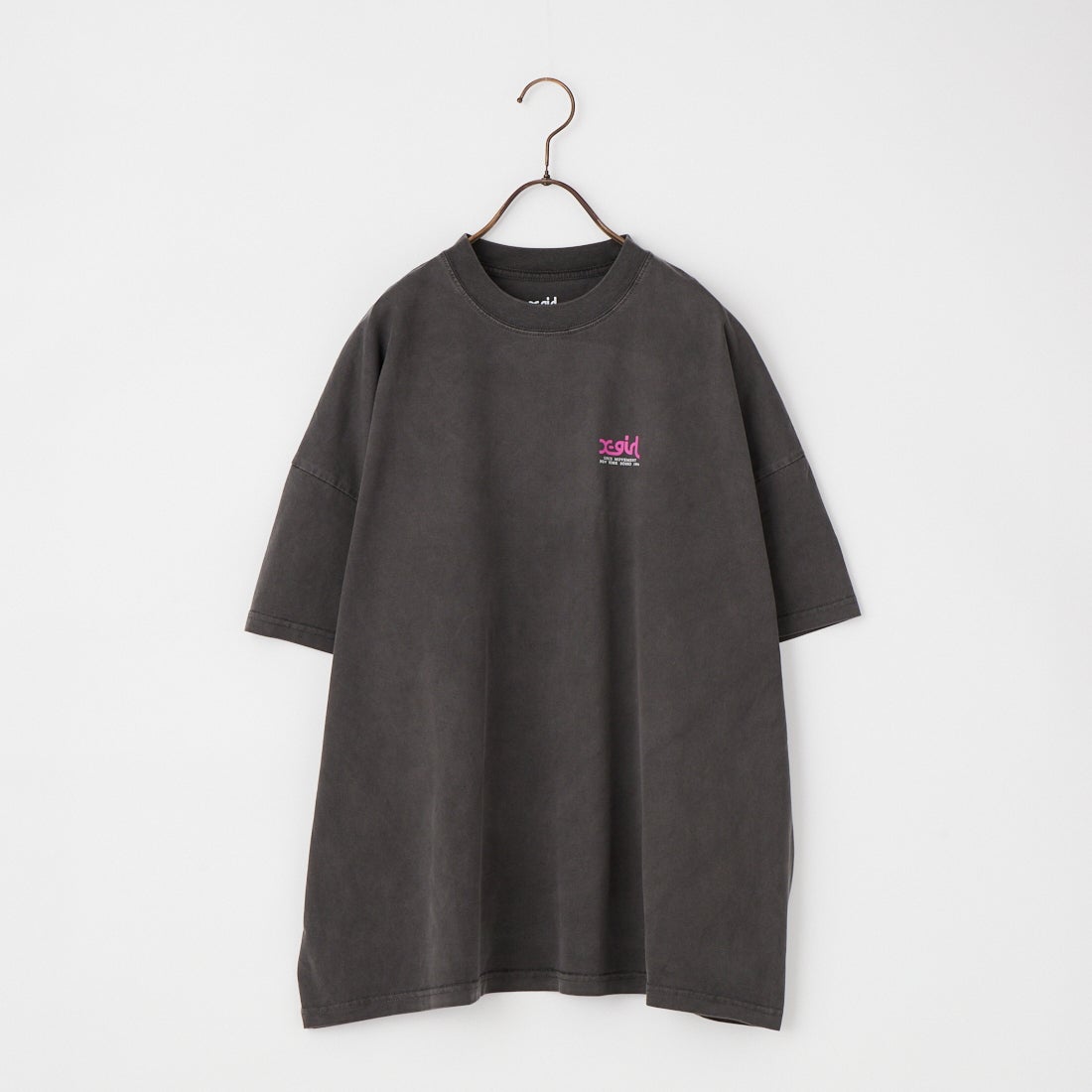 X-girl [エックスガール] FADED FACE ショートスリーブTシャツ [105261041002] BLACK