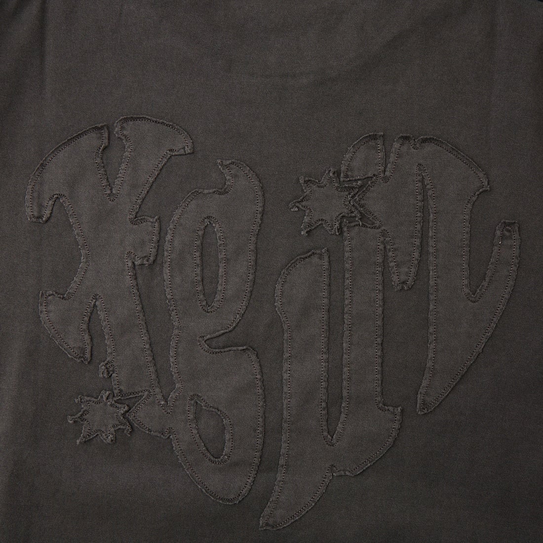 X-girl [エックスガール] ピグメントダイ ハート&ロゴ ショートスリーブTシャツ [105261011023] BLACK