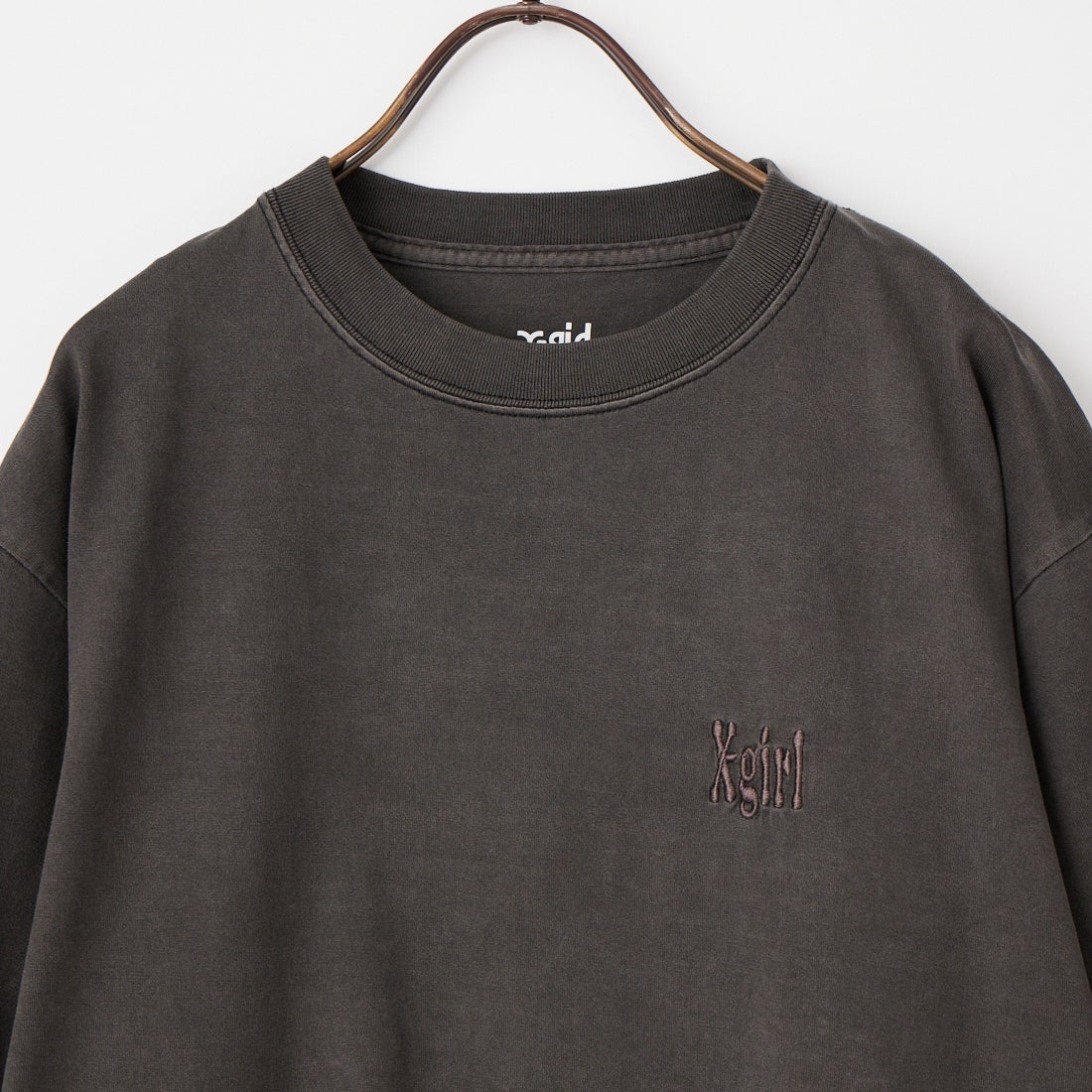 X-girl [エックスガール] ピグメントダイ ハート&ロゴ ショートスリーブTシャツ [105261011023] BLACK