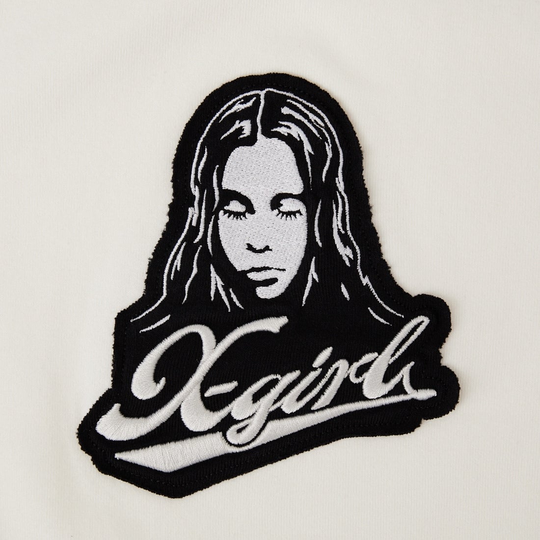 X-girl [エックスガール] フェイスロゴ刺繍パッチ ラグランベビーTシャツ [105261011009] WHITE