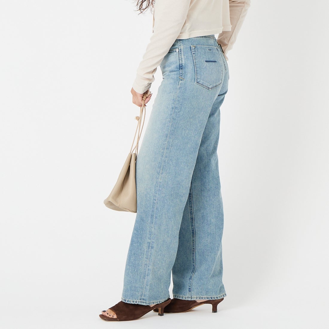 YANUK [ヤヌーク] ストレートデニム GINA [57162032] TVS &&モデル身長：162cm 着用サイズ：22&&