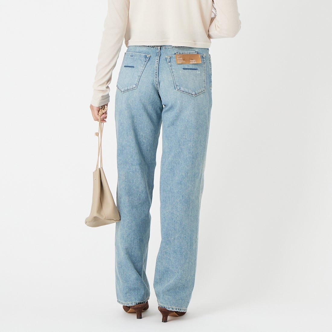 YANUK [ヤヌーク] ストレートデニム GINA [57162032] TVS &&モデル身長：162cm 着用サイズ：22&&