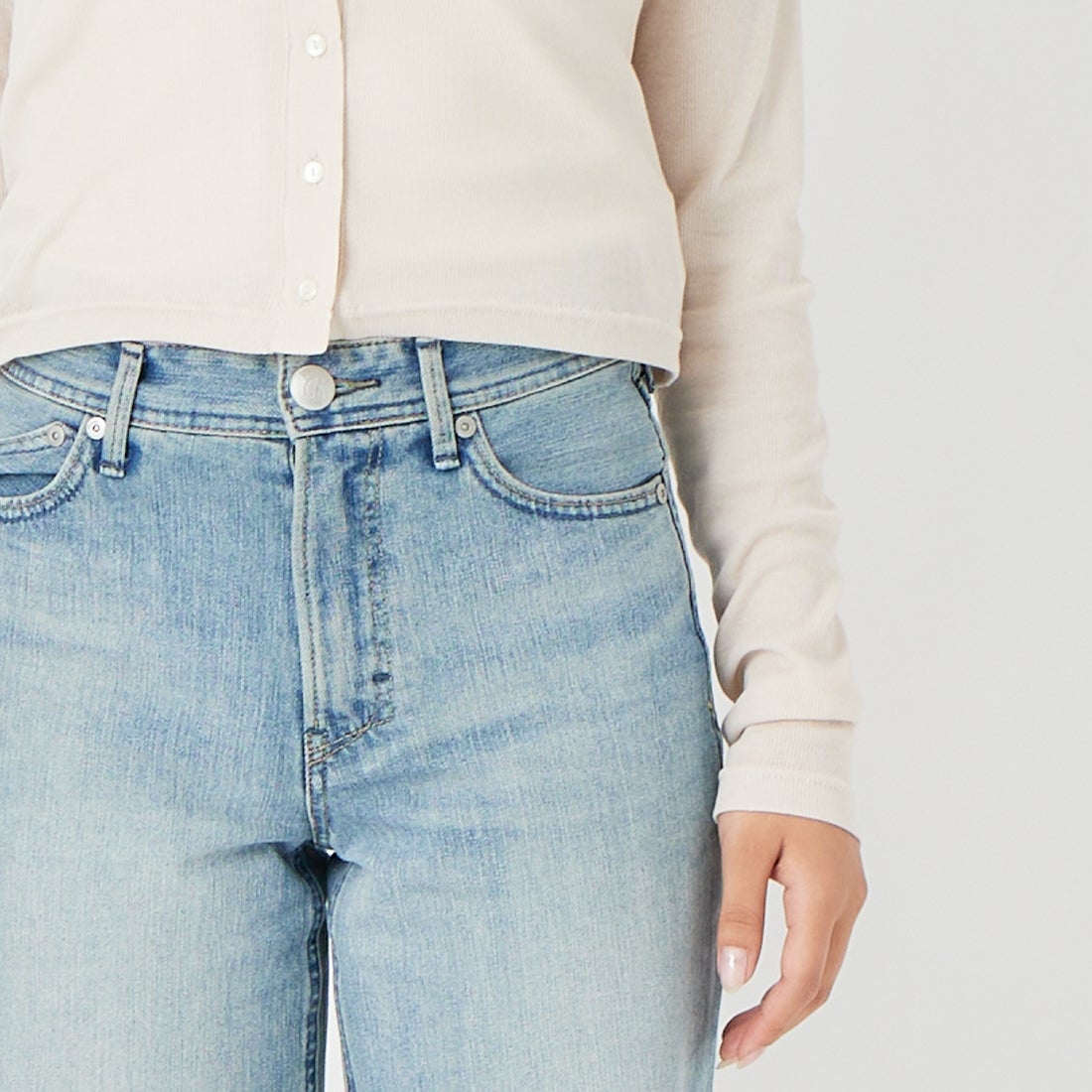 YANUK [ヤヌーク] ストレートデニム GINA [57162032] TVS &&モデル身長：162cm 着用サイズ：22&&