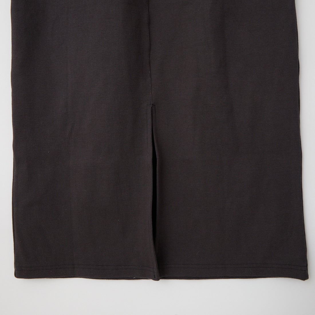 WILLFULLY [ウィルフリー] チュールペプラムドッキングリブワンピース [2611-OP-12] SHARK