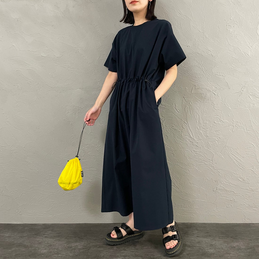 MIZUNO [ミズノ] 別注 4WAYストレッチ ギャザーデザインワンピース [D2JCDW01-JF] NAVY &&モデル身長：160cm 着用サイズ：F&&