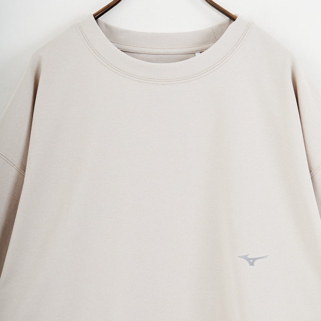 MIZUNO [ミズノ] 別注 ドローコード付き バックプリントTシャツ [D2JADW01-JF] GREIGE