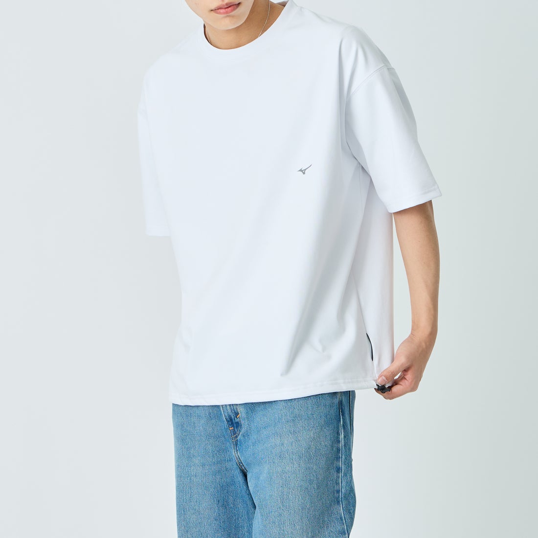 MIZUNO [ミズノ] 別注 ドローコード付き バックプリントTシャツ [D2JADW01-JF] WHITE &&モデル身長：179cm 着用サイズ：L&&