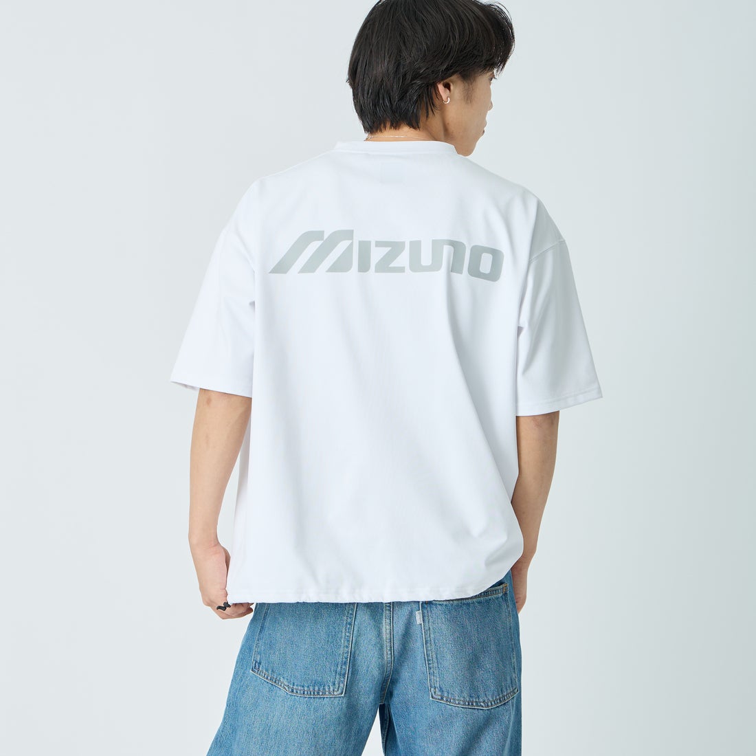 MIZUNO [ミズノ] 別注 ドローコード付き バックプリントTシャツ [D2JADW01-JF] WHITE &&モデル身長：179cm 着用サイズ：L&&