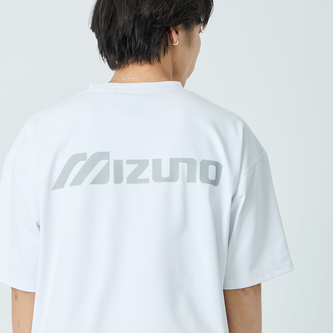 MIZUNO [ミズノ] 別注 ドローコード付き バックプリントTシャツ [D2JADW01-JF] WHITE &&モデル身長：179cm 着用サイズ：L&&
