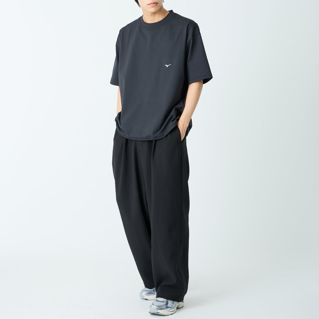 MIZUNO [ミズノ] 別注 ドローコード付き バックプリントTシャツ [D2JADW01-JF] BLACK &&モデル身長：179cm 着用サイズ：L&&
