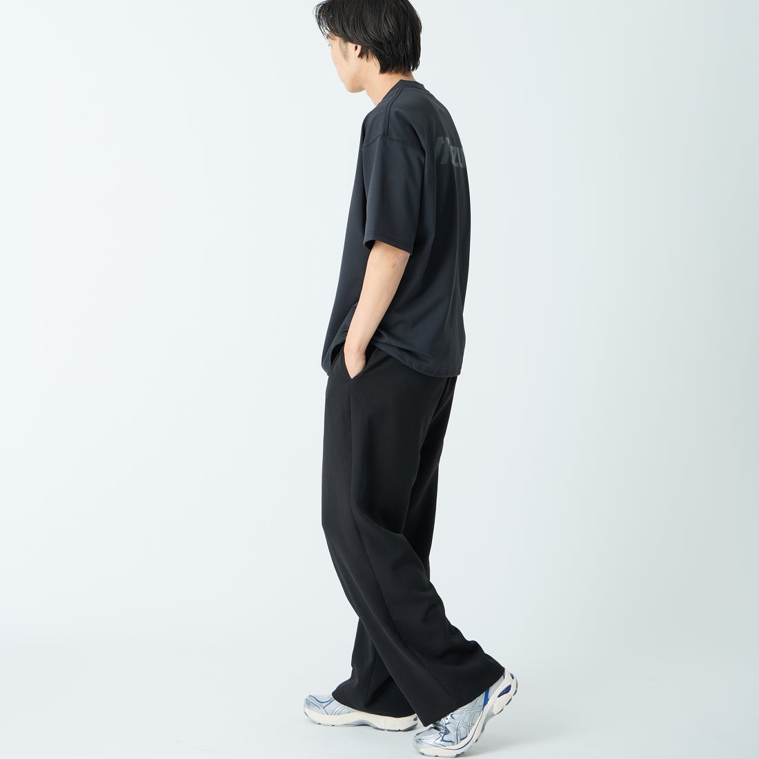MIZUNO [ミズノ] 別注 ドローコード付き バックプリントTシャツ [D2JADW01-JF] BLACK &&モデル身長：179cm 着用サイズ：L&&