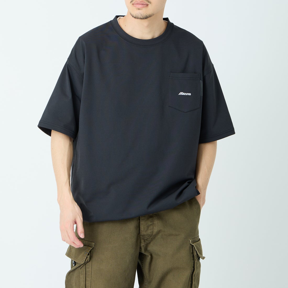 BLACK&&モデル身長：168cm 着用サイズ：L&&