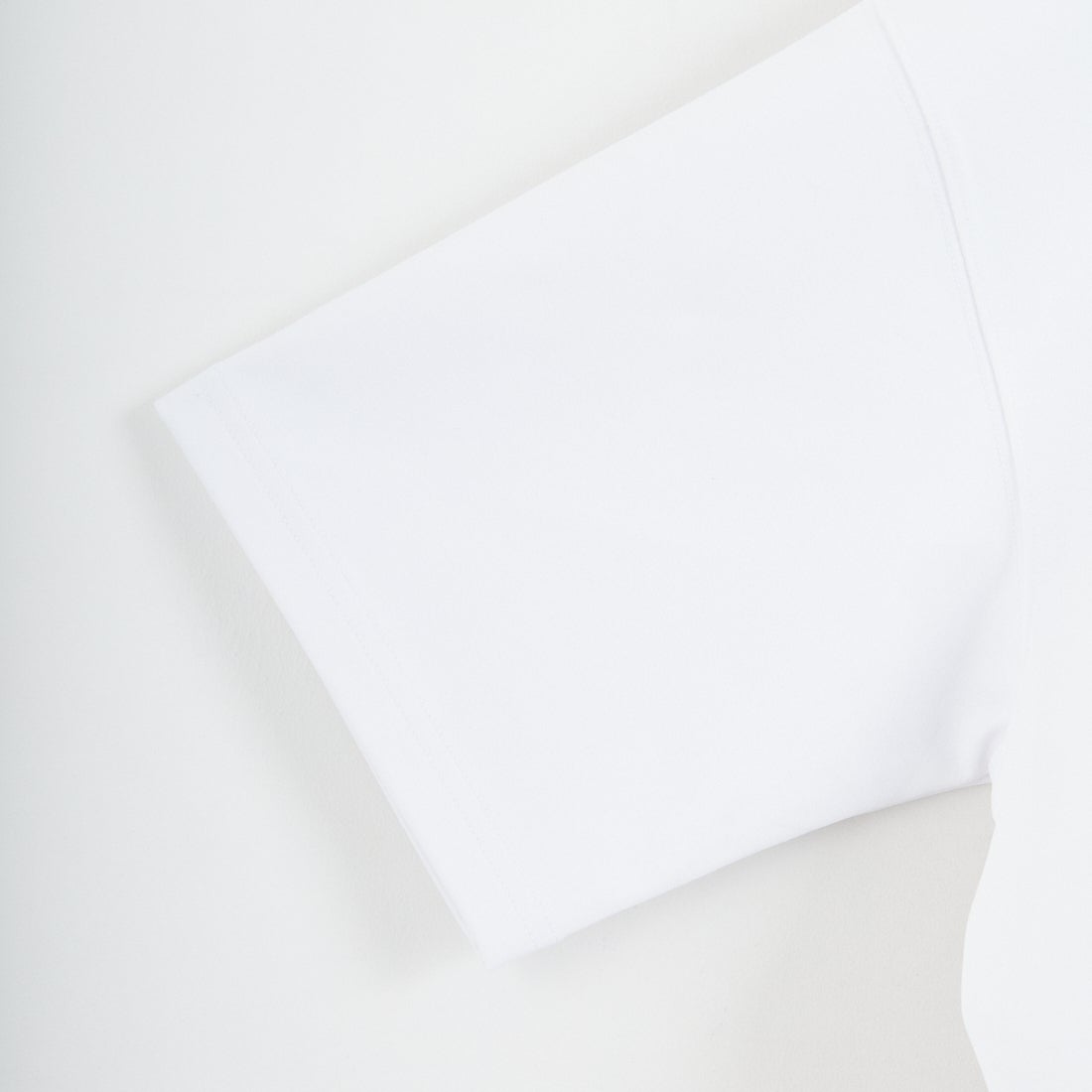 MIZUNO [ミズノ] 別注 ポケット付き ワンポイントロゴ刺繍Tシャツ [D2JADW03-JF] WHITE