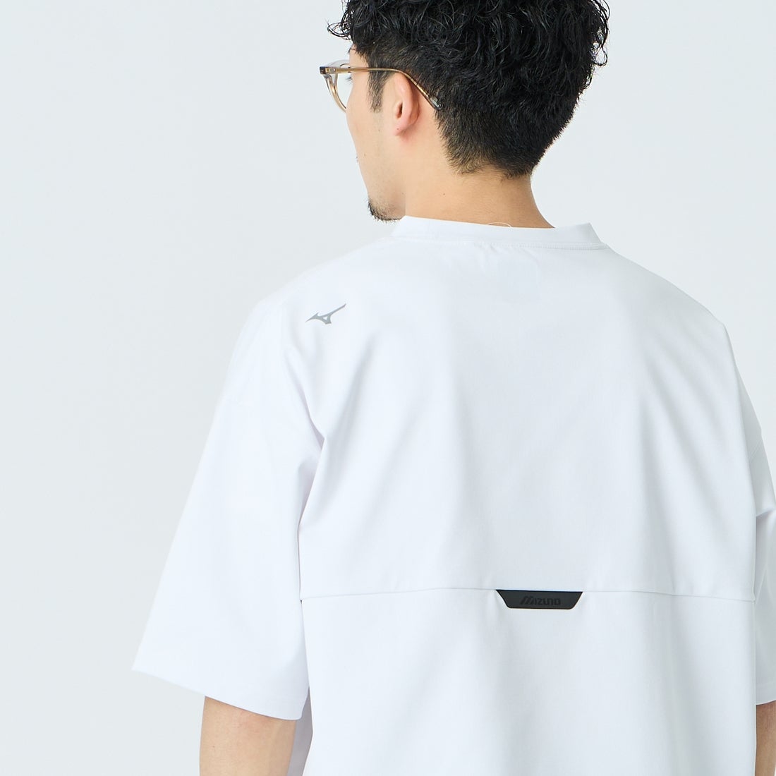 MIZUNO [ミズノ] 別注 ポケット付き ワンポイントロゴ刺繍Tシャツ [D2JADW03-JF] WHITE