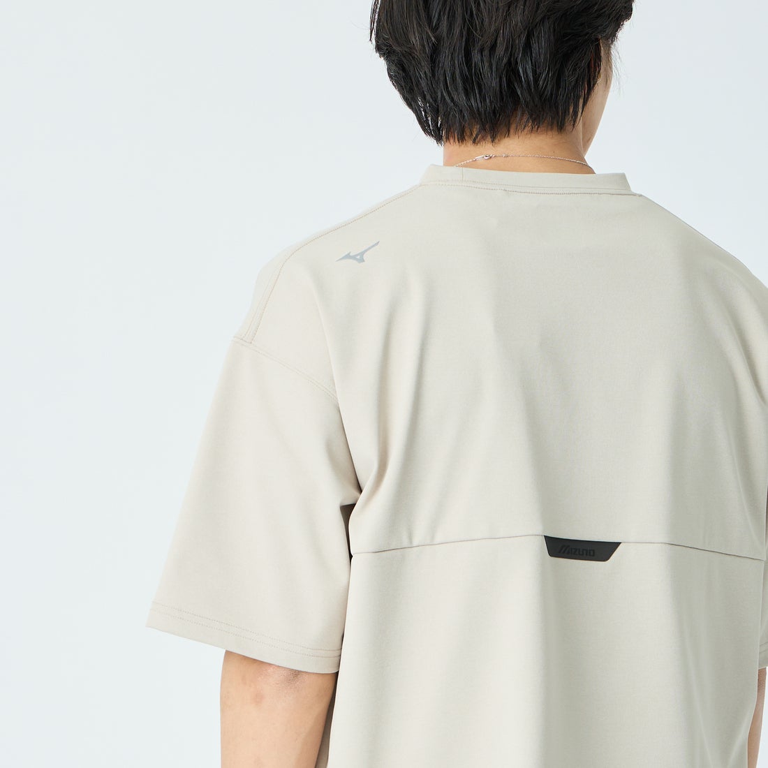 MIZUNO [ミズノ] 別注 ポケット付き ワンポイントロゴ刺繍Tシャツ [D2JADW03-JF] GREIGE