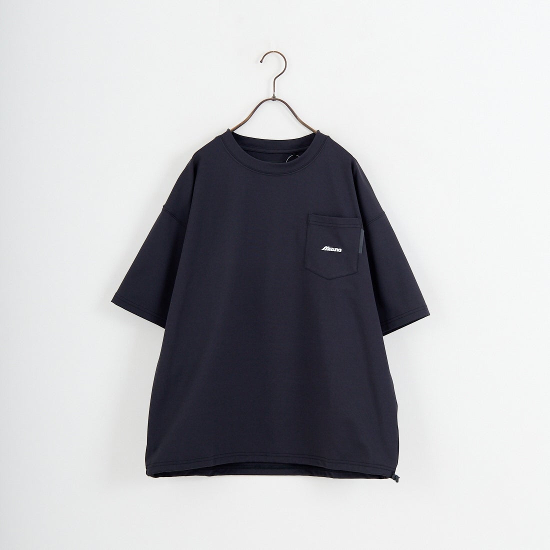 MIZUNO [ミズノ] 別注 ポケット付き ワンポイントロゴ刺繍Tシャツ [D2JADW03-JF] BLACK