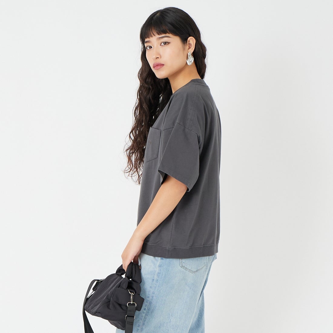 THE NORTH FACE PURPLE LABEL [ザ ノースフェイス パープルレーベル] ハイバルキーポケットTシャツ [N25SH056] AH ASPHALT &&モデル身長：162cm 着用サイズ：WM&&