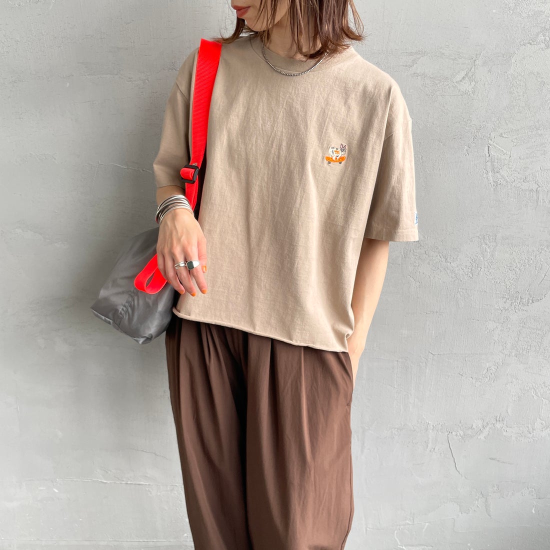BEIGE&&モデル身長：158cm 着用サイズ：F&&
