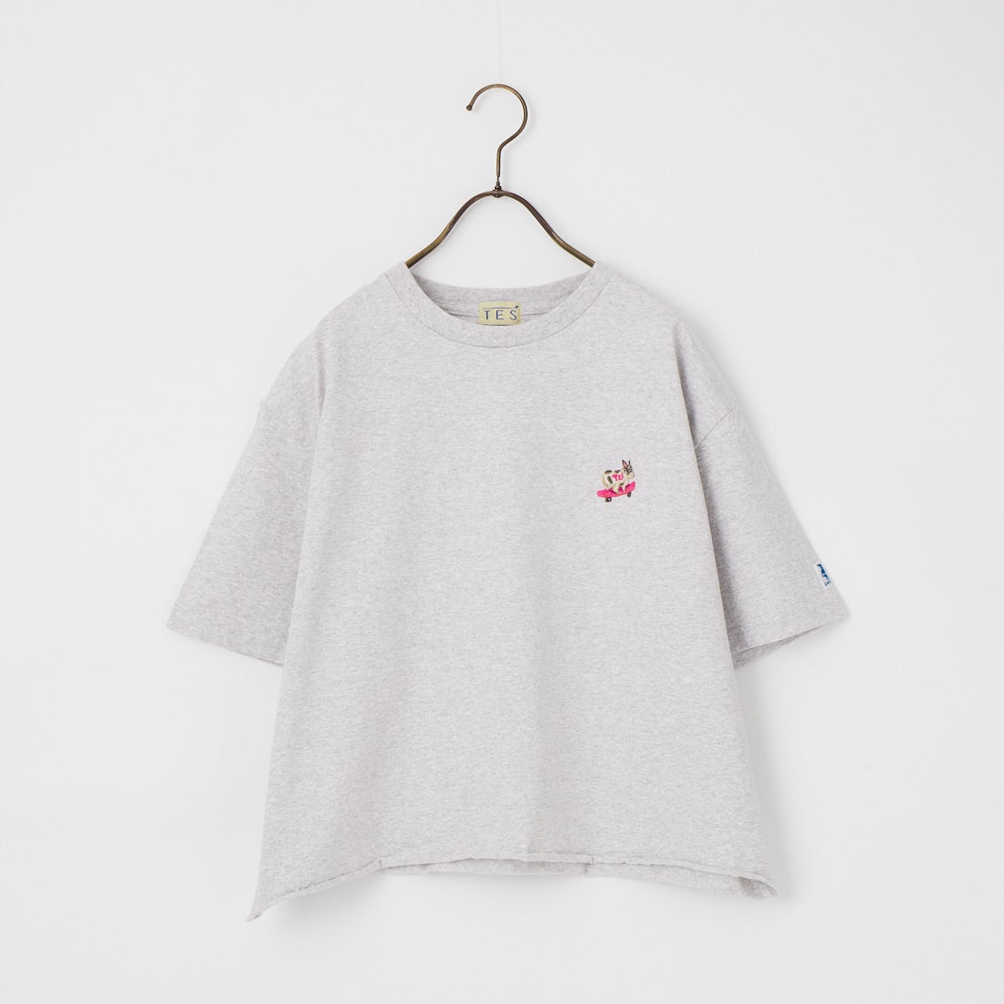 The Endless Summer [エンドレスサマー] 別注 ショート丈 BUHIワンポイントロゴ刺繍Tシャツ [FH-26574508-JF] MIX GRAY