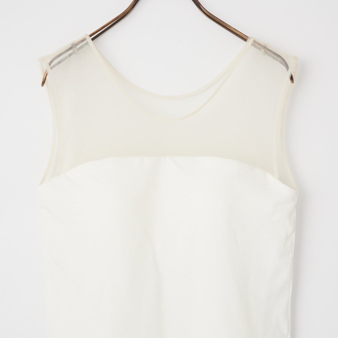 CLOCHE [クロシェ] カップ付きチュールタンクトップ [61285603] ｵﾌ