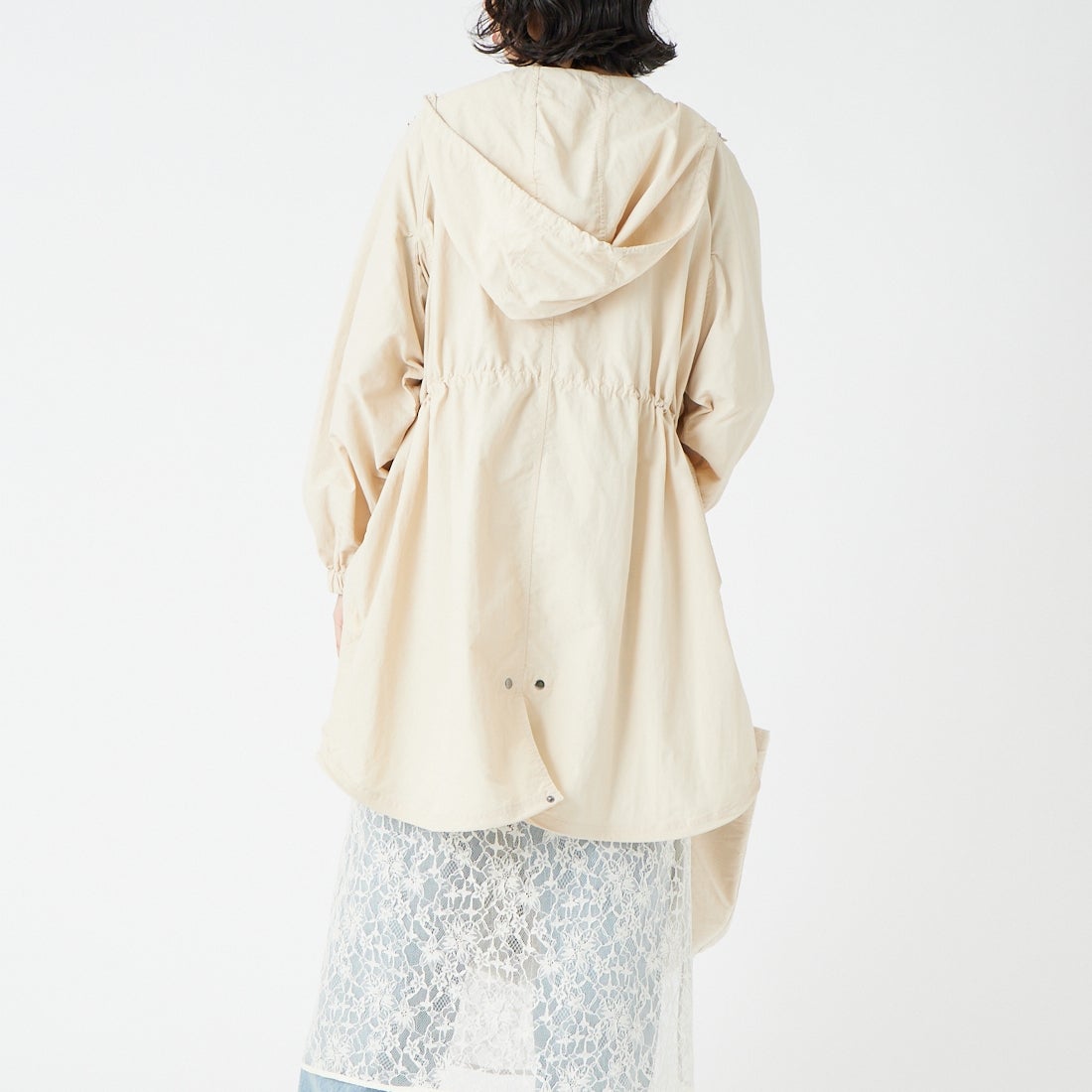 Jeans Factory Clothes [ジーンズファクトリークローズ] ウエストドローナイロンパーカー [21267066] 032 ｴｸﾘｭ &&モデル身長：162cm 着用サイズ：F&&