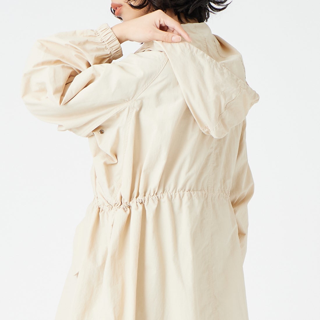 Jeans Factory Clothes [ジーンズファクトリークローズ] ウエストドローナイロンパーカー [21267066] 032 ｴｸﾘｭ &&モデル身長：162cm 着用サイズ：F&&